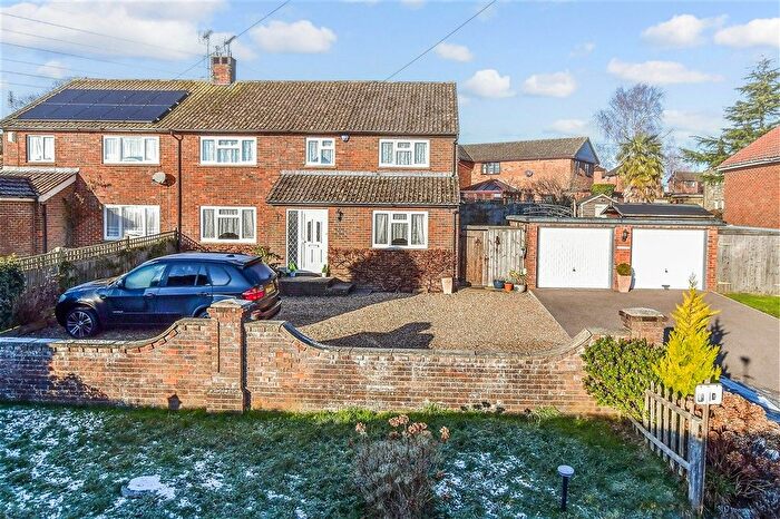 4 Bedroom Semi Detached House For Sale In Hartley Road, Cranbrook, Kent, TN17