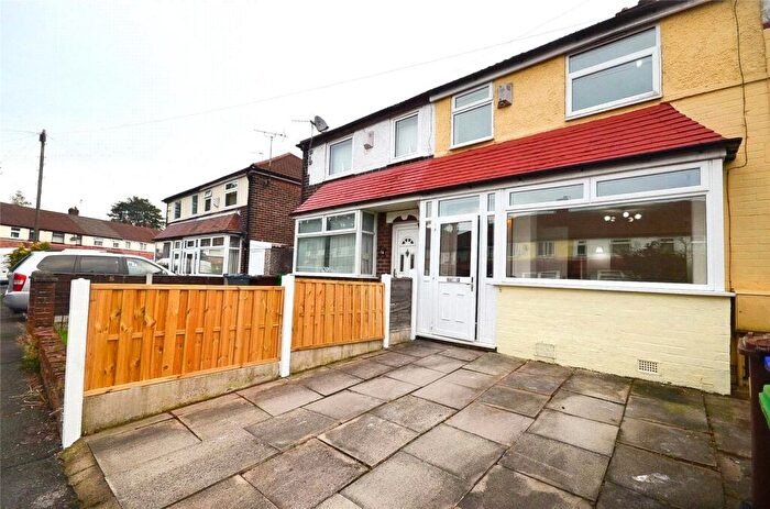 3 Bedroom Semi Detached House To Rent In Caldecott Road, Blackley, Manchester, M9