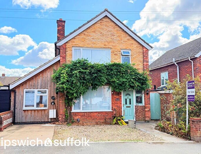 4 Bedroom Detached House For Sale In Fircroft Road Ipswich, Suffolk, IP1