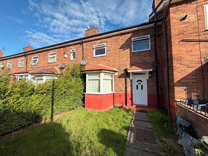 3 Bedroom Terraced House For Sale In Pound Road, Little Sutton, CH66