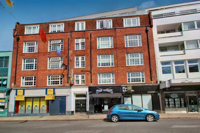 Studio To Rent In Eastgate House, High Street, GU1