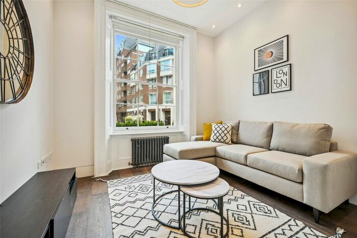 2 Bedroom Flat To Rent In Ebury Street, Belgravia, London, SW1W