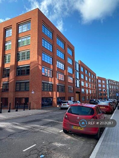 2 Bedroom Flat To Rent In Pope Street, Birmingham, B1