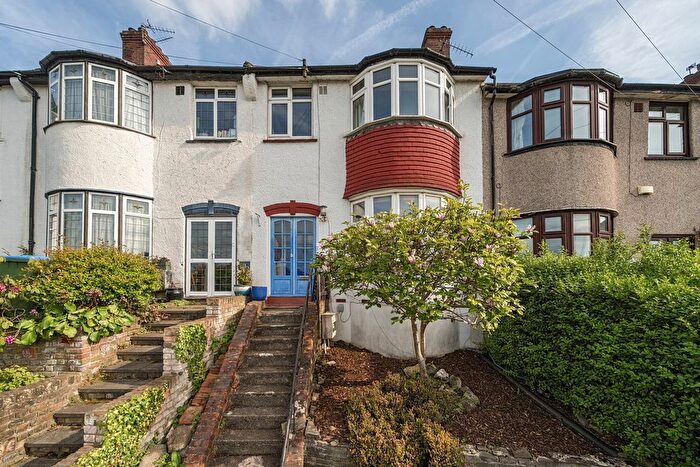 4 Bedroom Terraced House For Sale In Moordown, Shooters Hill, SE18