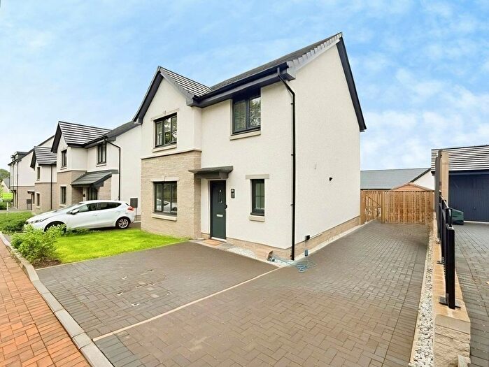 3 Bedroom Detached House For Sale In Laid Crescent, Glenrothes, KY7