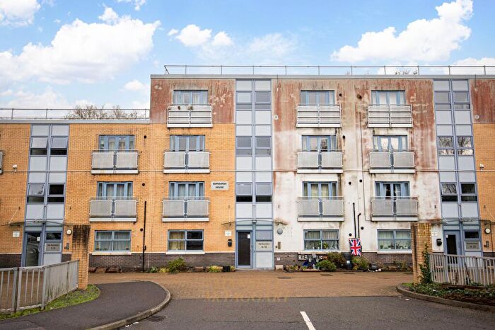 2 Bedroom Flat For Sale In Holyrood Place, Edinburgh House Holyrood Place, RH11