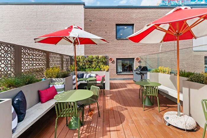 2 Bedroom Apartment To Rent In B, The Blockhouse, Pelham Street, BN1