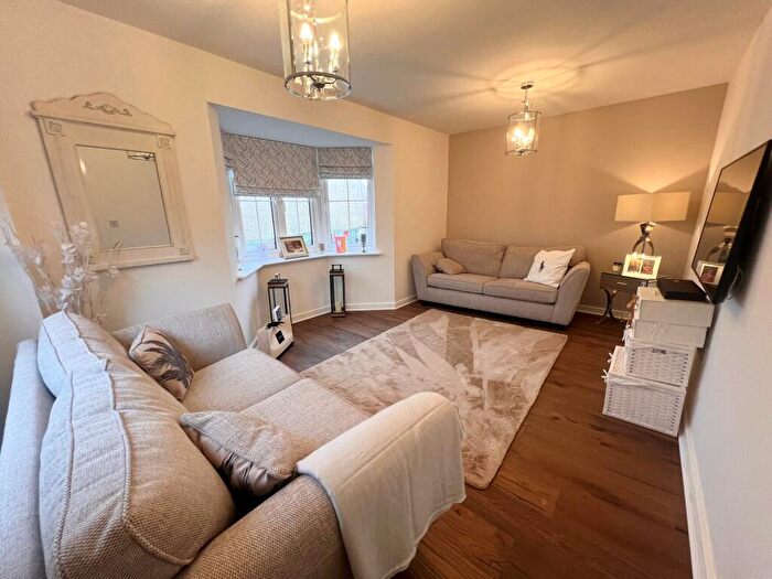 3 Bedroom Detached House To Rent In Wellum Street, Lighthorne Heath, CV33