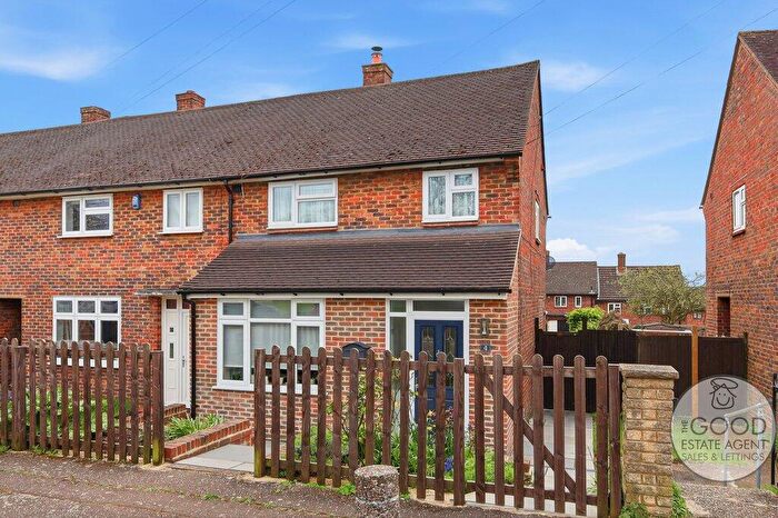 2 Bedroom End Of Terrace House For Sale In Colson Gardens, Loughton, IG10