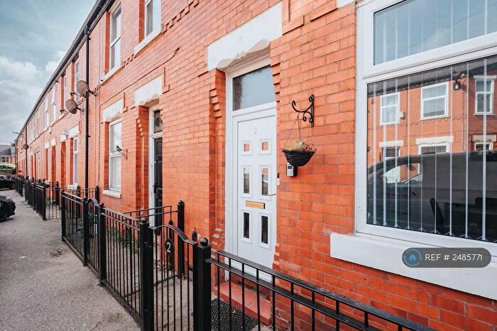 4 Bedroom End Of Terrace House To Rent In Monart Rd, Manchester, M9