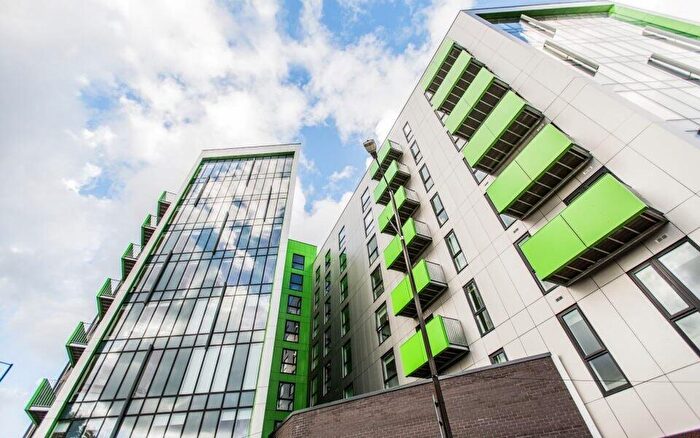 2 Bedroom Apartment To Rent In Great Ancoats Street, Manchester, M4