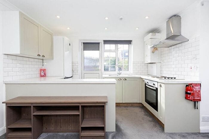 1 Bedroom Flat To Rent In Stanley Gardens, London, NW2