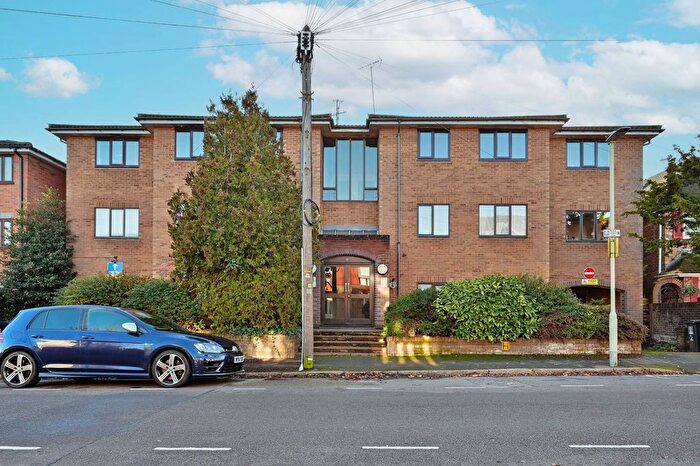 1 Bedroom Flat For Sale In Beechwood Lodge, Watford, WD17