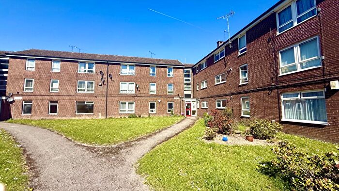 2 Bedroom Flat To Rent In Ormond Road, Jordanthorpe, S8