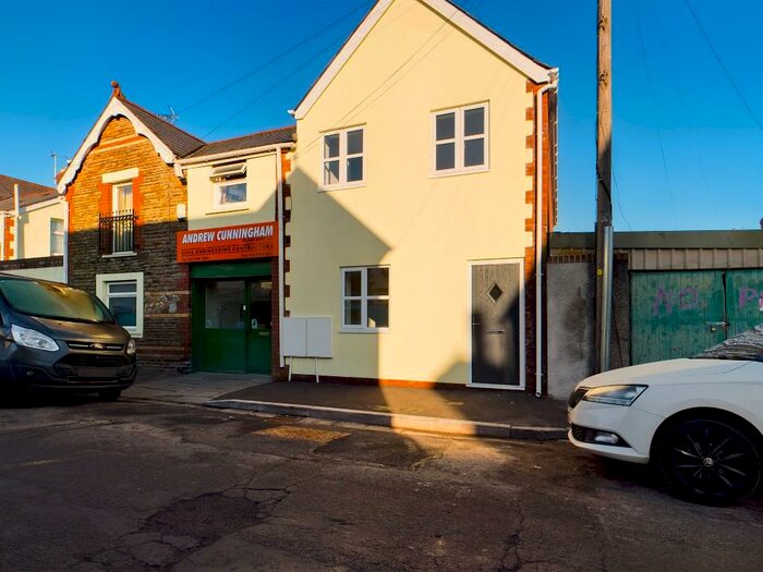1 Bedroom Flat To Rent In A Dalcross Street, Cardiff, CF24