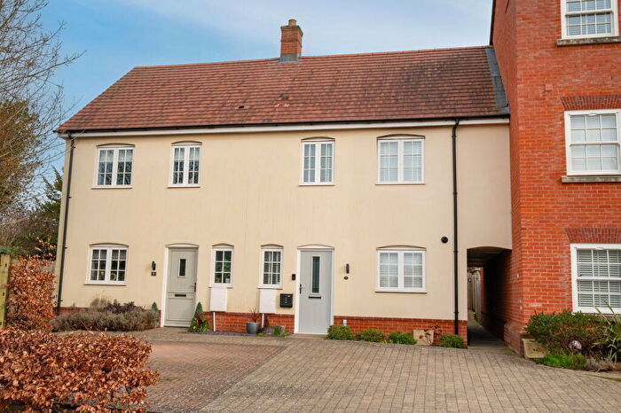 3 Bedroom Terraced House For Sale In Railway Place, Whitchurch, RG28