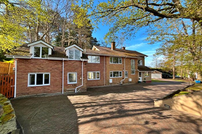 4 Bedroom Detached House For Sale In Broadstone, BH18