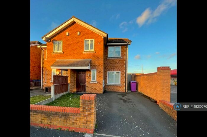 3 Bedroom Semi-Detached House To Rent In Southbrook Way, Liverpool, L27