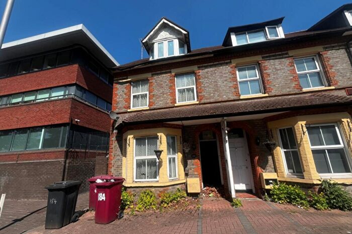 7 Bedroom House Of Multiple Occupation For Sale In Caversham Road, Reading, Berkshire, RG1