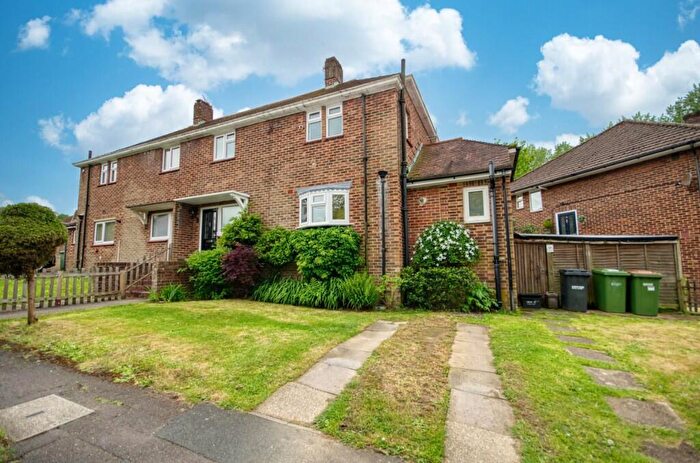 3 Bedroom Semi-Detached House For Sale In Midlands Estate, West End, Hampshire, SO30