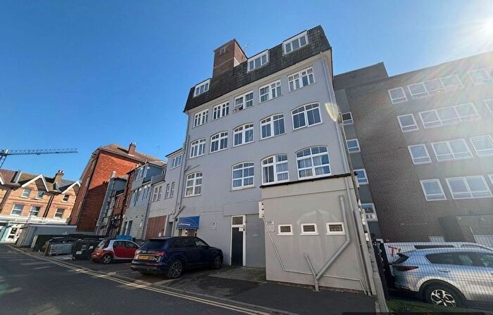 1 Bedroom Flat For Sale In Lorne Park Road, Lorne Park Mansions, BH1