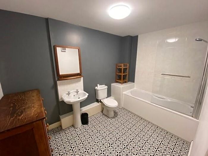 2 Bedroom Flat For Sale In Capitol Court, School Lane, Didsbury, M20