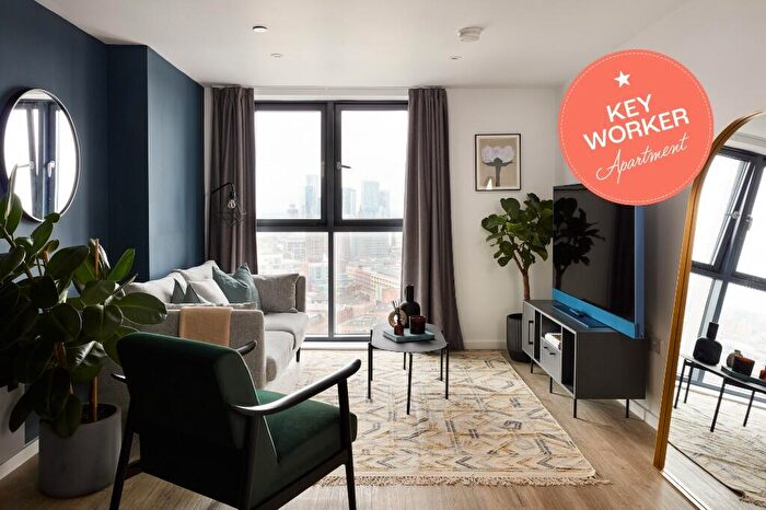 2 Bedroom Flat To Rent In Flat, Swan Street, Manchester, Greater Manchester, M4