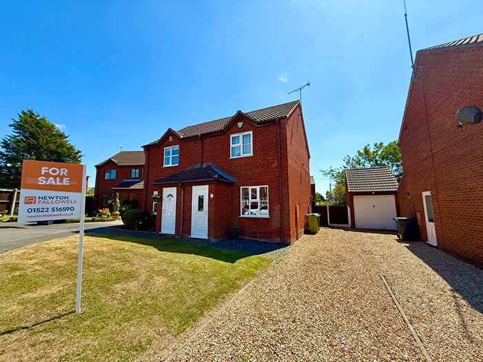 2 Bedroom Semi-Detached House For Sale In The Beeches, Sturton By Stow, LN1