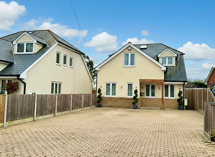 4 Bedroom Detached House For Sale In Church Street, Billericay, CM11