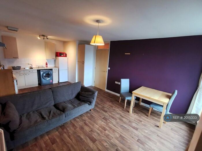 1 Bedroom Flat To Rent In High Street, London, E15