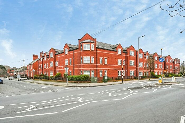 2 Bedroom Flat For Sale In Lime Grove, Liverpool, Merseyside, L21