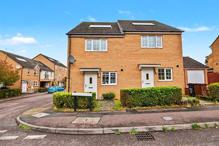 2 Bedroom Semi Detached House To Rent In Olympic Square, Corby, NN18