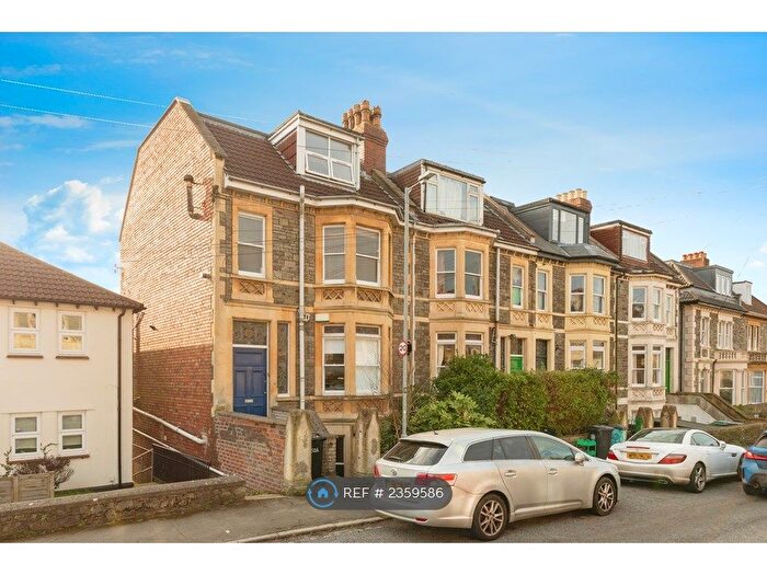 2 Bedroom Maisonette To Rent In Belvoir Road, Bristol, BS6