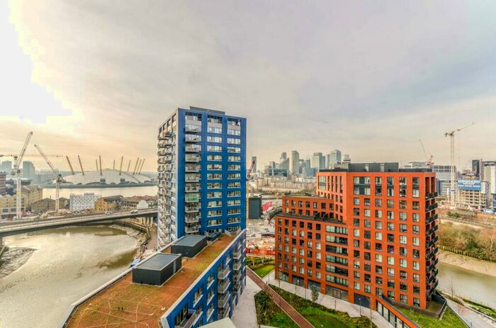 2 Bedroom Flat To Rent In Grantham House, Canary Wharf, London, E14