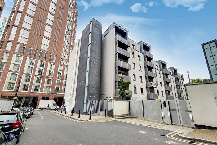1 Bedroom Apartment To Rent In Assam Street, Aldgate, E1