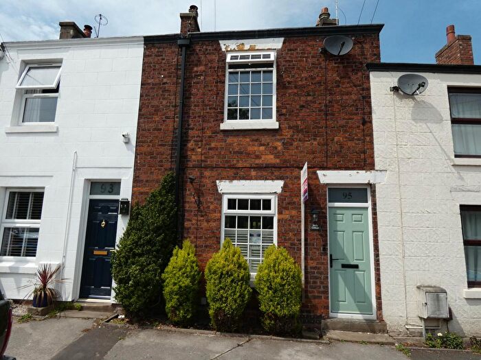2 Bedroom Property For Sale In Preston Old Road, Freckleton, Preston, PR4