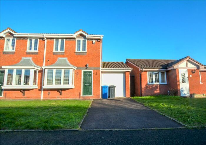 2 Bedroom Semi-Detached House To Rent In Furness, Glascote, Tamworth, Staffordshire, B77