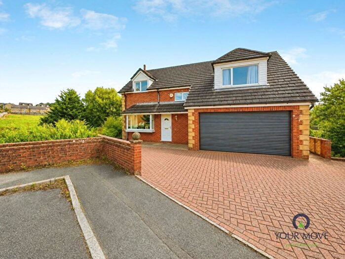 4 Bedroom Detached House For Sale In Martin Drive, Darwen, Lancashire, BB3
