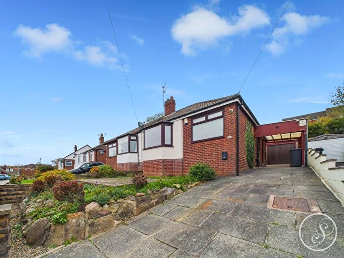 2 Bedroom Semi-Detached Bungalow To Rent In Banksfield Avenue, Yeadon, Leeds, LS19