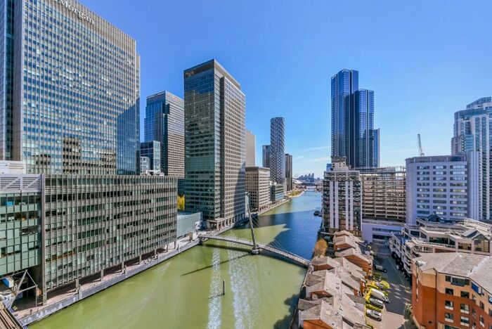 Flat To Rent In Bagshaw Building, Wardian, Wards Place, Canary Wharf, London, E14