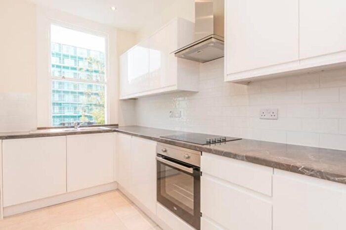 4 Bedroom Flat To Rent In Finchley Road, St John's Wood, London, NW8