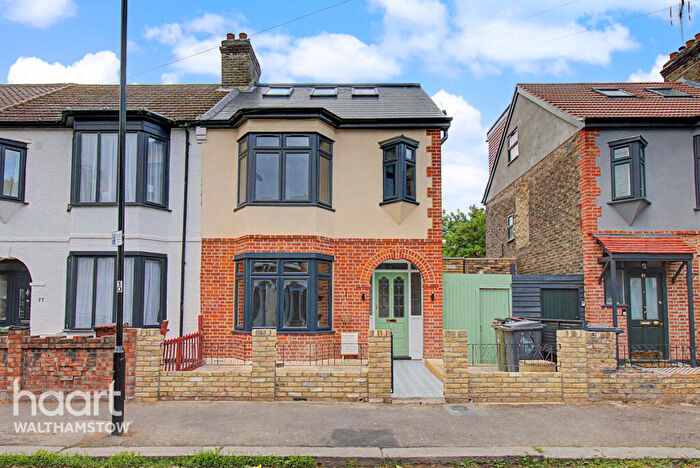4 Bedroom End Of Terrace House For Sale In Farmilo Road, Walthamstow, E17