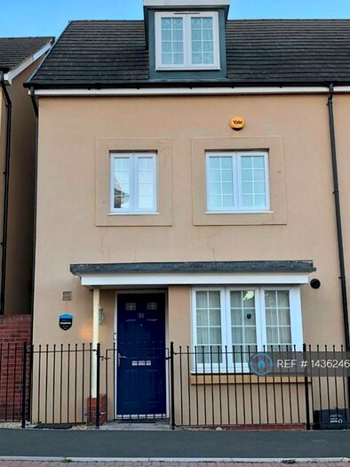 4 Bedroom End Of Terrace House To Rent In Bates Way, Swindon, SN2