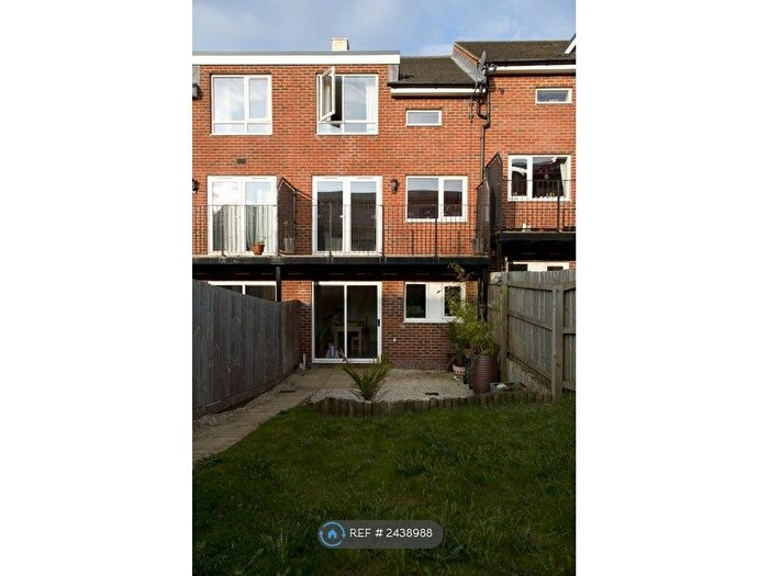 4 Bedroom Terraced House To Rent In Ashley Down Road, Bristol, BS7