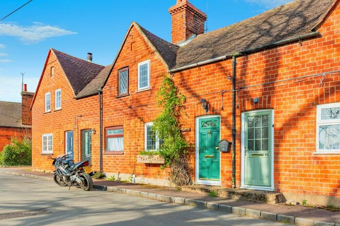2 Bedroom Terraced House For Sale In High Street, Souldrop, Bedford, MK44