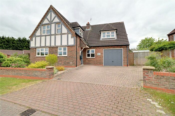 4 Bedroom Detached House For Sale In Castle Keep, Hibaldstow, Brigg, Lincolnshire, DN20