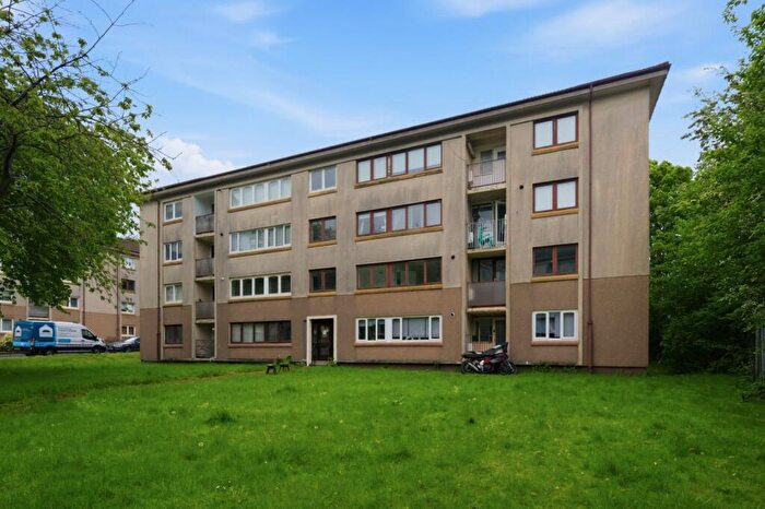2 Bedroom Flat For Sale In Keal Avenue, Glasgow, Glasgow City, G15