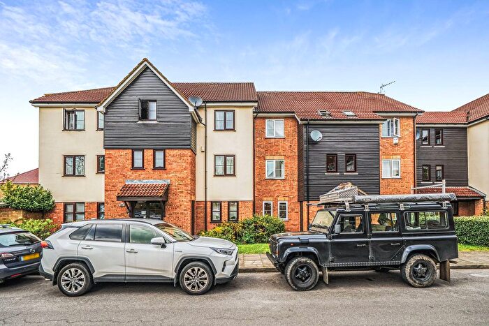 1 Bedroom Flat To Rent In Vicars Bridge Close, Alperton, Wembley, HA0