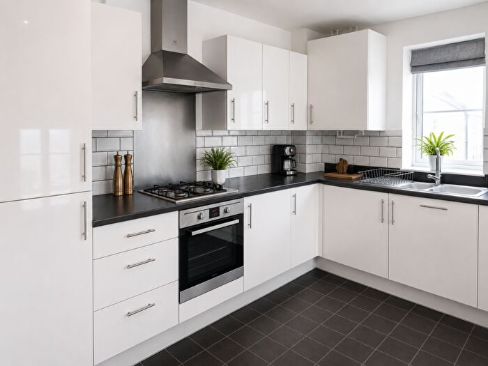 2 Bedroom Apartment To Rent In Greenaways, Stroud, Gloucestershire, GL5