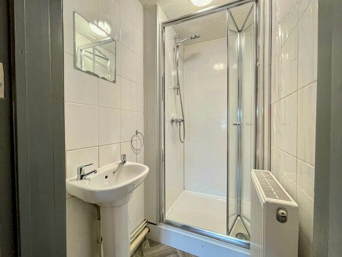 6 Bedroom Terraced House To Rent In Hewson Road, Lincoln, LN1